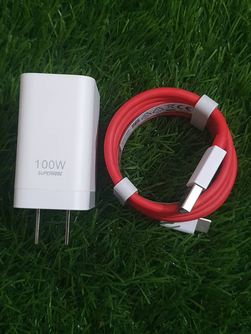 100W BOX PULLED ORIGINAL  CHARGER WITH CABLE SUPORTED FOR ALL ONEPLUS 0