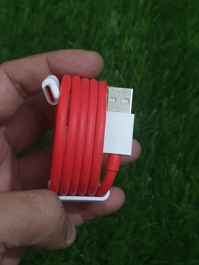 100W BOX PULLED ORIGINAL  CHARGER WITH CABLE SUPORTED FOR ALL ONEPLUS 5