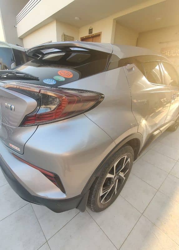 Toyota C-HR 2017 2