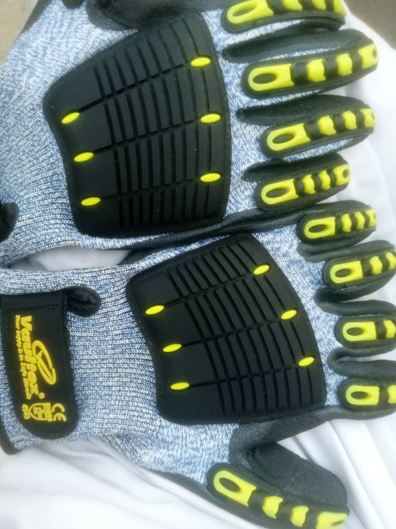 Imported gloves from USA new condition 2