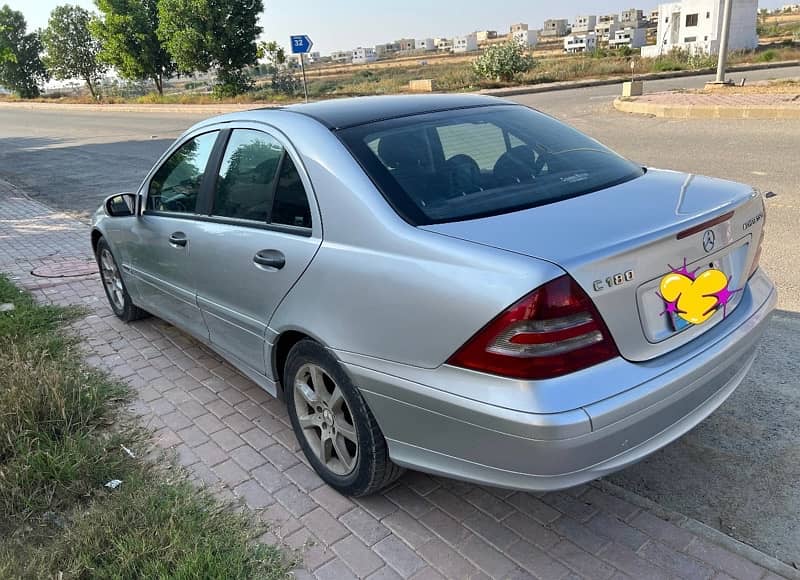 Mercedes C Class 2006 1