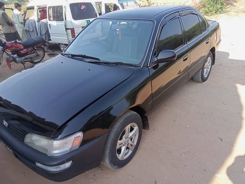 Toyota Corolla XE 1999 3