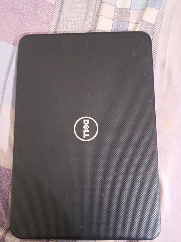 Dell laptop i3 3 Generation 4 gb ram or 500 gb hard 1