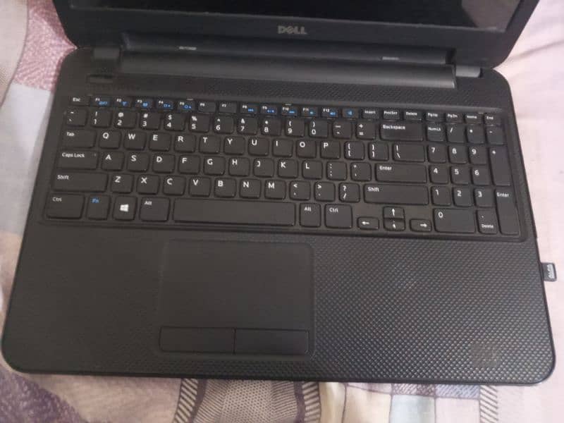 Dell laptop i3 3 Generation 4 gb ram or 500 gb hard 4