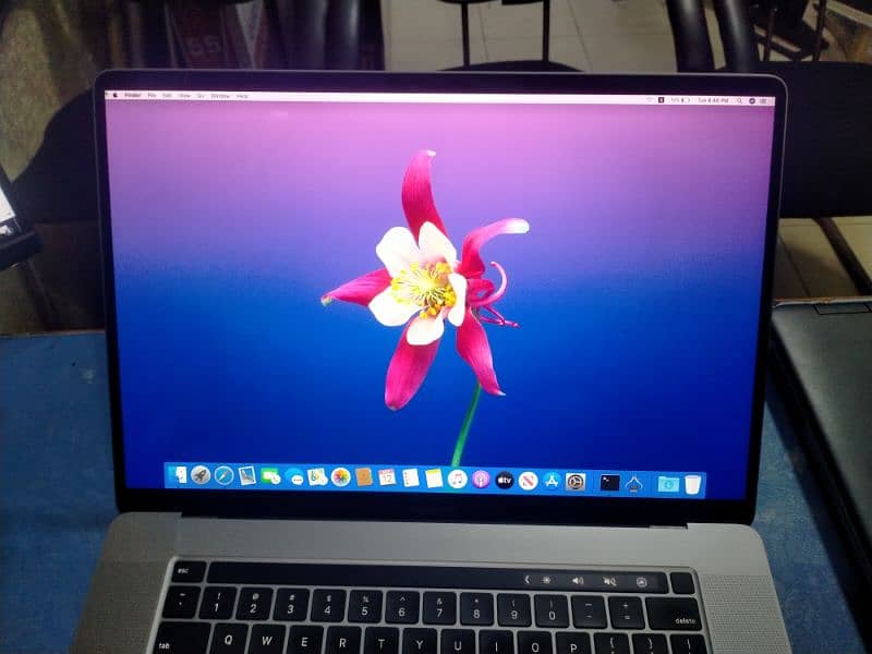 Mega Got Offer Apple MacBook Pro 2019 16" i7 16/512 2