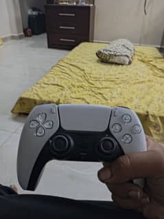 PS5 controller new 2 for sale full new never ever used