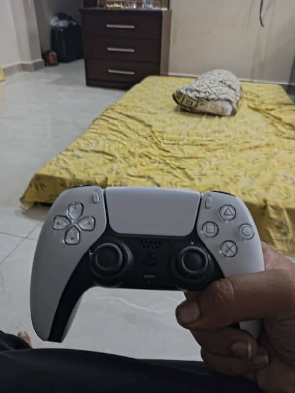 PS5 controller new 2 for sale full new never ever used 0