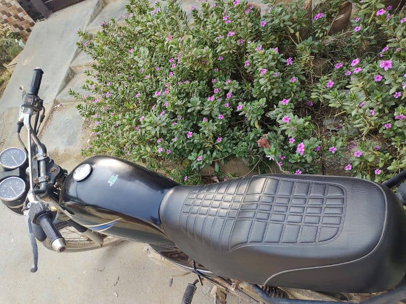 Suzuki Gs 150 2014 model 2