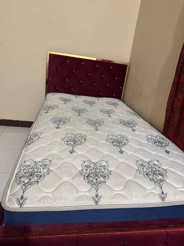 Single Bed Like new 3