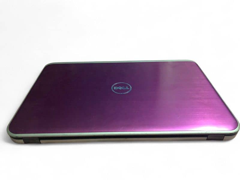 AOA I'm selling my laptop Dell latitude 2