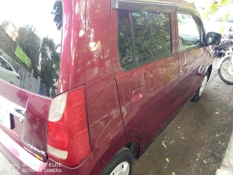 Suzuki Wagon R 2017 3