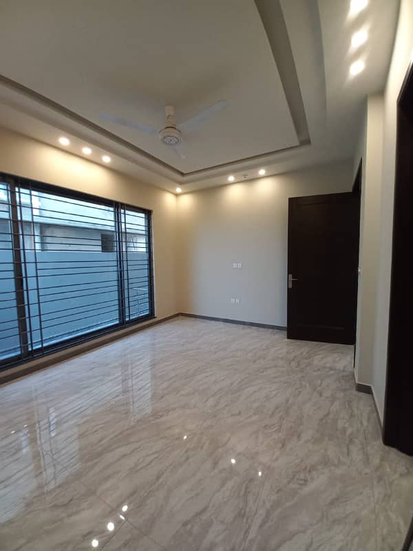 1 Kanal House Upper Portion For Rent in DHA Phase 6 Reasonable Rent Near Dolmen Mall 6