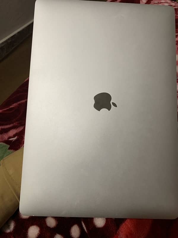 MacBook Pro 2019 2