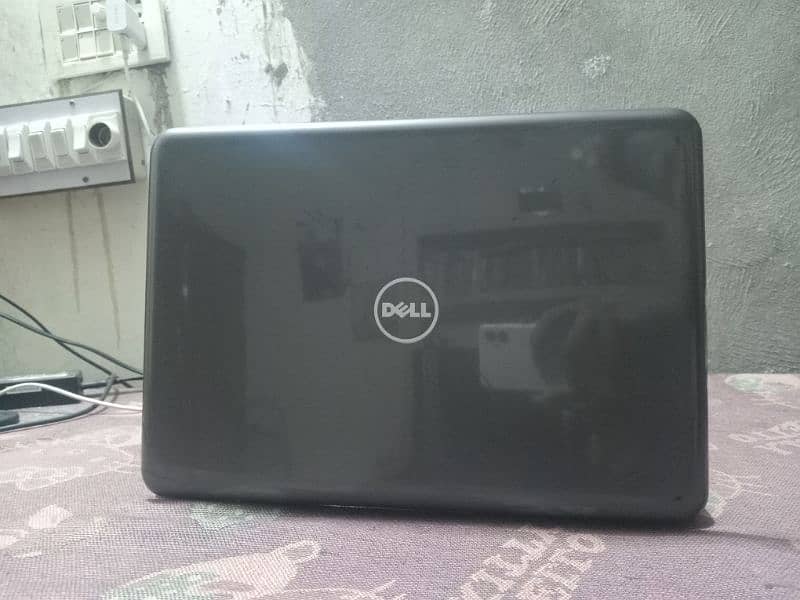 Dell latitude 3380 model for sale at very cheap price 1