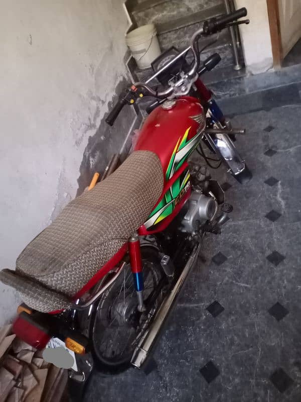 Honda CD70 brand new urgent sell 1