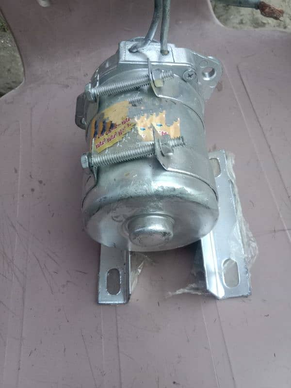 12V D. C PUMP RS:8000 0