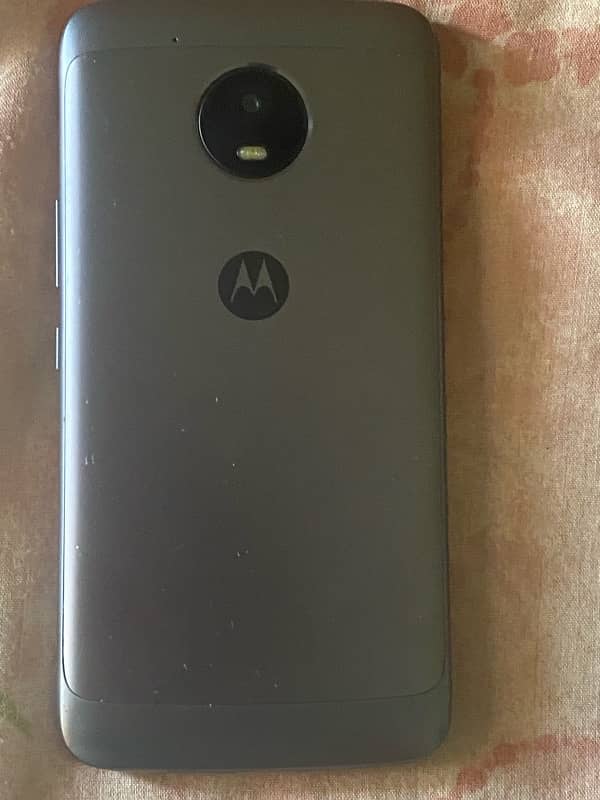 android mottrola e4 plus 2