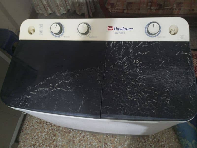 Dawlance twin tub Dw model DW 7500 C 1