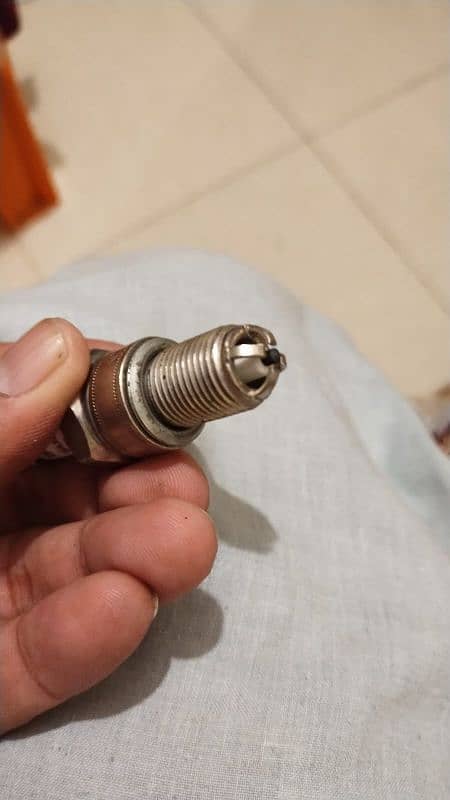 orignal boash sparkplug made in Germany 0