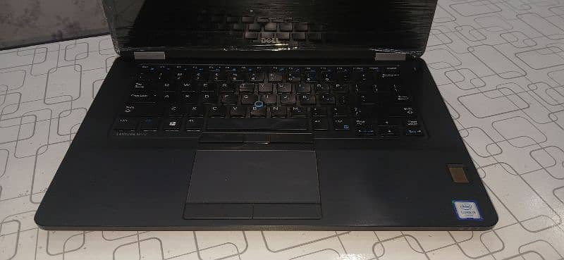 Dell 5470 1