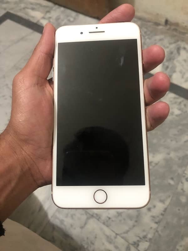 iPhone 8plus 6