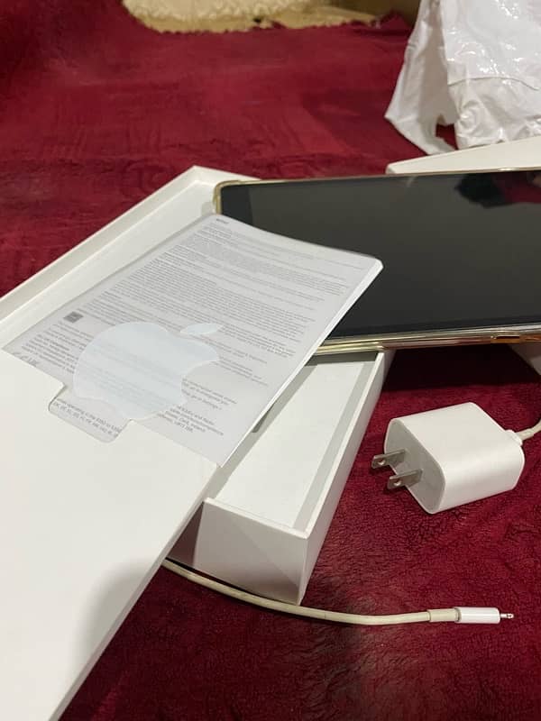 Apple, ipad 9th generation 64gb variant in brand new condition 2