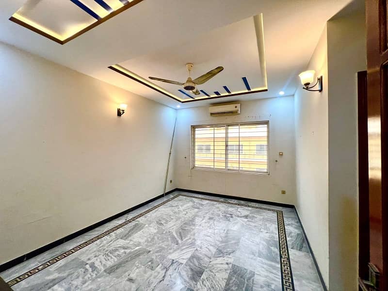 1 KANAL DOUBLE STORY HOUSE FOR SALE F-17 ISLAMABAD ALL FACILITY AVAILABLE CDA APPROVED SECTOR 2