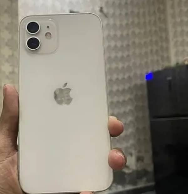 Iphone 12 pta approved wd box 2