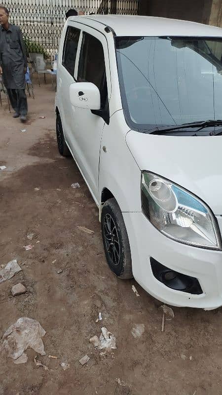 Suzuki Wagon R 2019 1