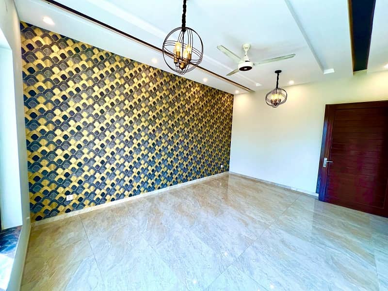 8 MARLA LUXURY BRAND NEW HOUSE FOR SALE A BLOCK FAISAL TOWN F-18 ISLAMABAD ALL FACILITY AVAILABLE 20