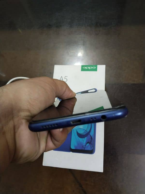 OPPO A5 5