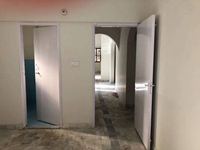 3bed dd flat 2nd floor Asma garden apartment block 1 near khatm e nabuwat chowk 1