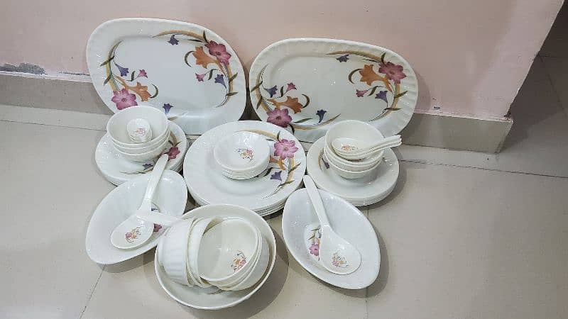 Brand New Melamine Dinner Set, BestQuality, Complete Dining Collection 3