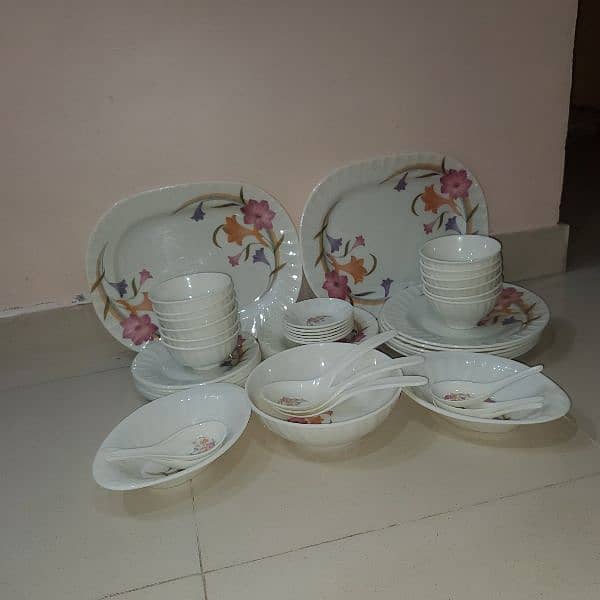 Brand New Melamine Dinner Set, BestQuality, Complete Dining Collection 6