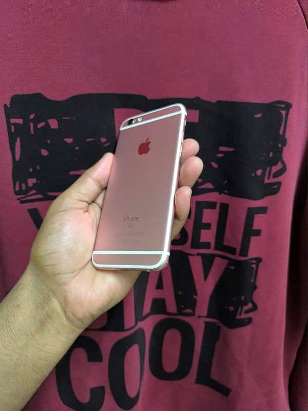 iPhone 6s Stroge 64 GB PTA approved for sale 0325=2452=771 my WhatsApp 0