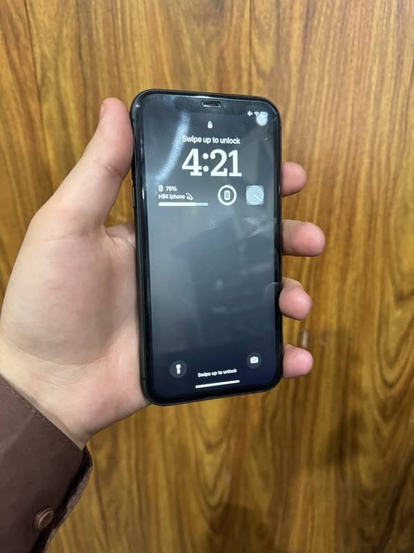 iPhone 11 256 GB NON 1