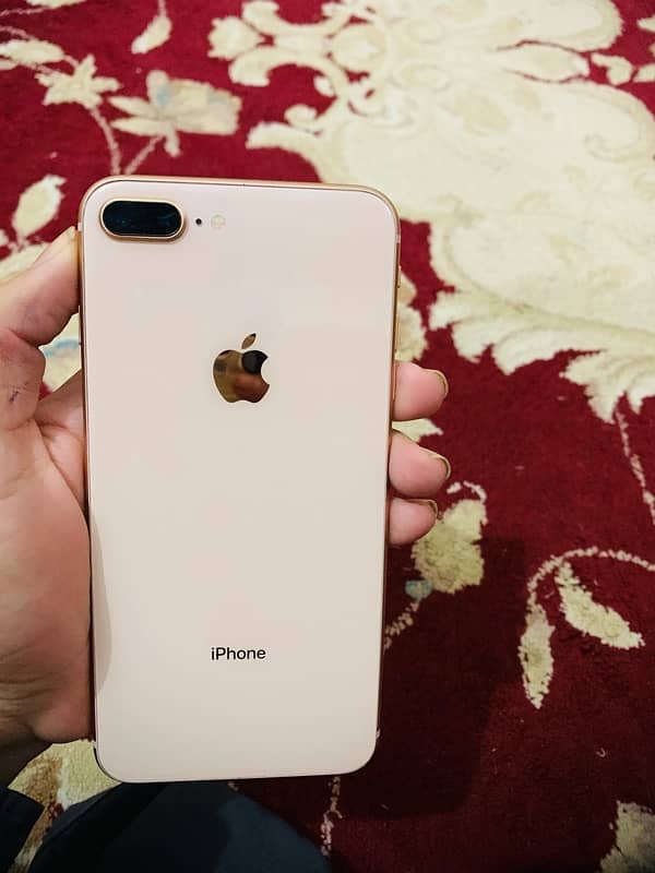 iPhone 8 Plus 64gb non pta Truetone active golden colour 10/10 0