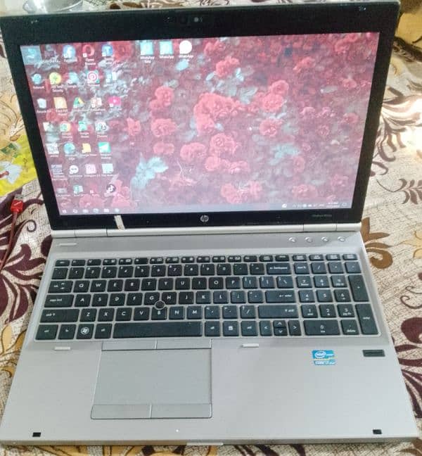 HP CORE I7 5TH GENERATION BEST CONDITION 0