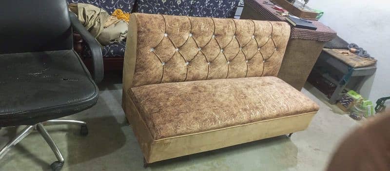 3 seater sofa 2