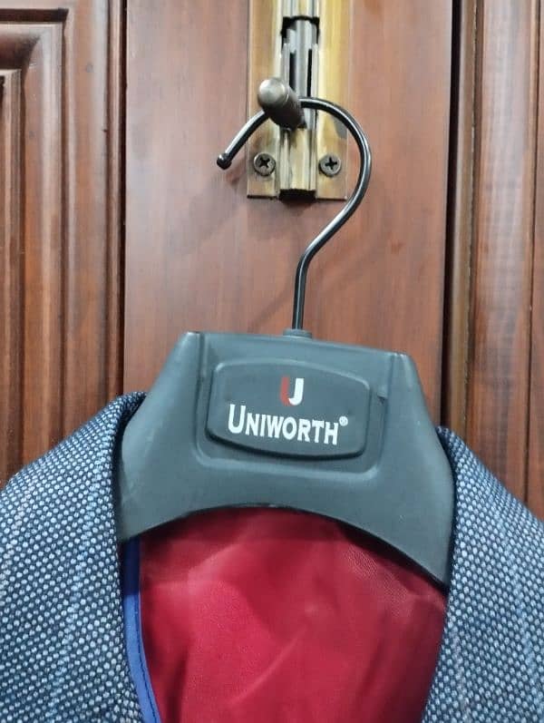 for coat brand new un touch branded uniworth medium size 2