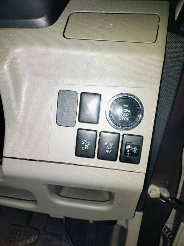 Daihatsu Move full options Push start 2013/ 2017 17