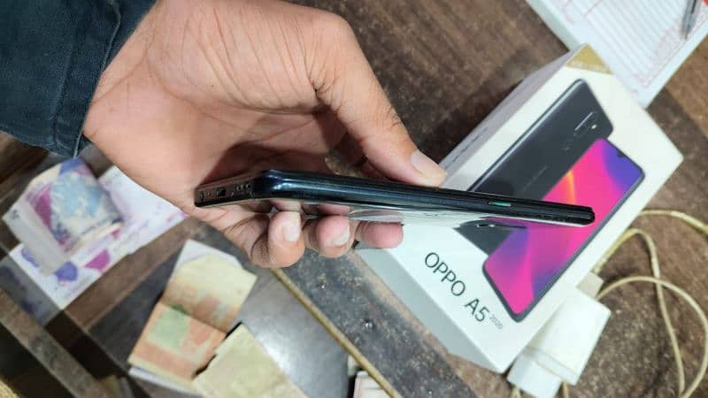 oppo A5 2020 rm 4 128GB 6