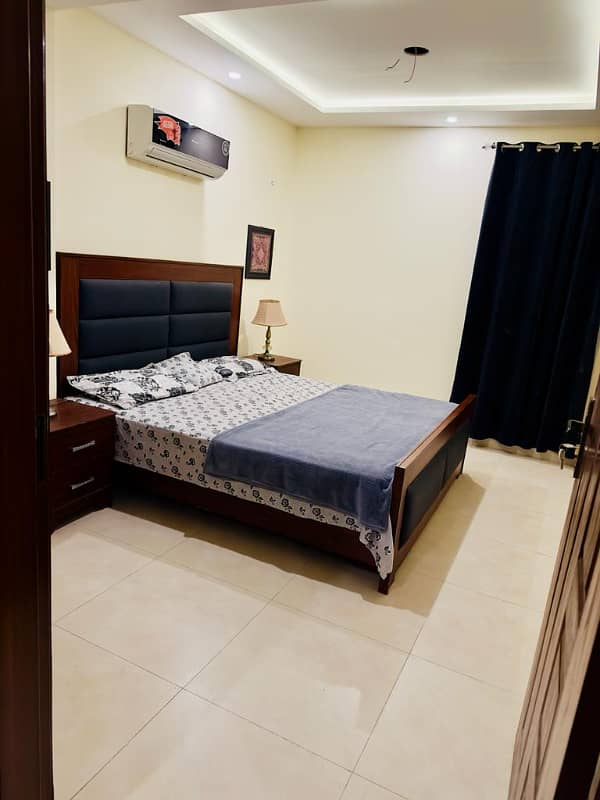 A Beautiful 1 Bed Room Luxury Apartment Rent On Daily Bahria Town Lhr 3