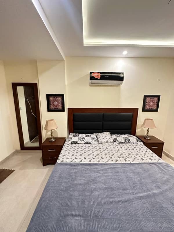 A Beautiful 1 Bed Room Luxury Apartment Rent On Daily Bahria Town Lhr 4