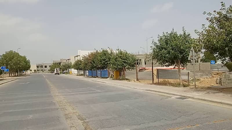 Precinct 1 Near Main Entrance of Bahria Town (Plot FOR SALE) 0