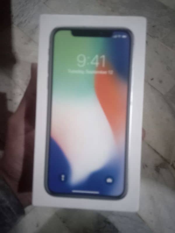 iphone x 64gb PTA approved with box 1