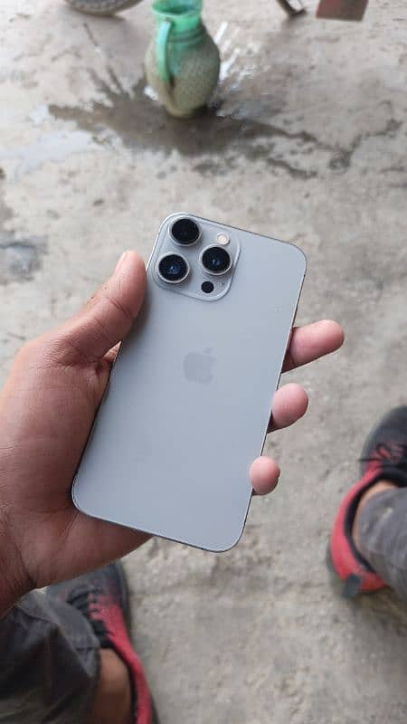 IPHONE XR CONVERTED INTO I PHONE 15 2