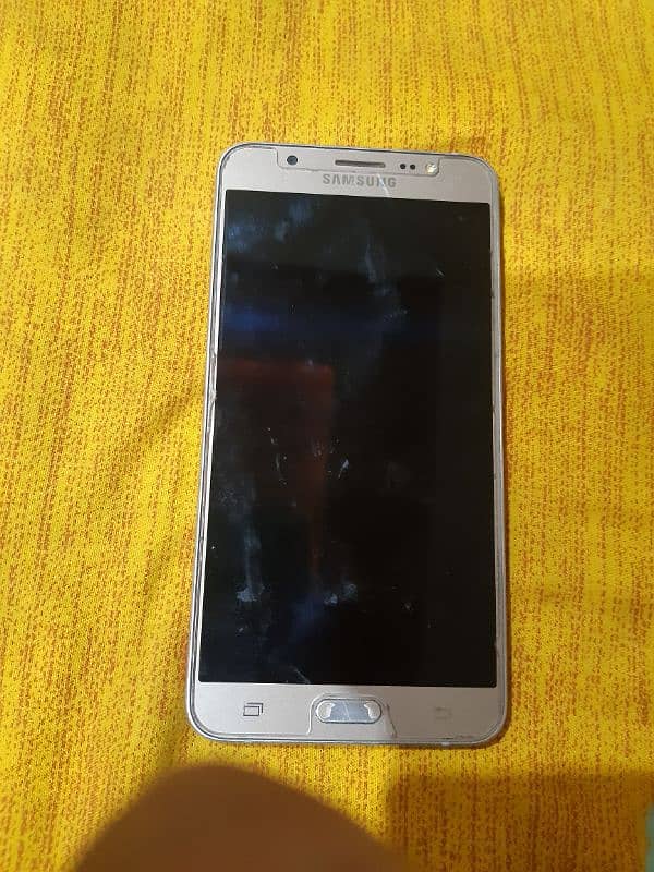 Samsung galaxy j7, 03007266177 4