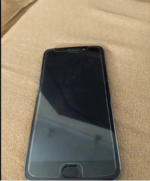 Moto e4+2/16. only 4month use exchange possible 3