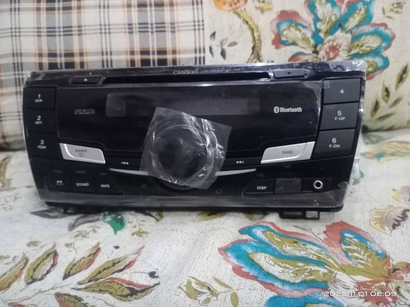 genuine toyota Corolla media player 1